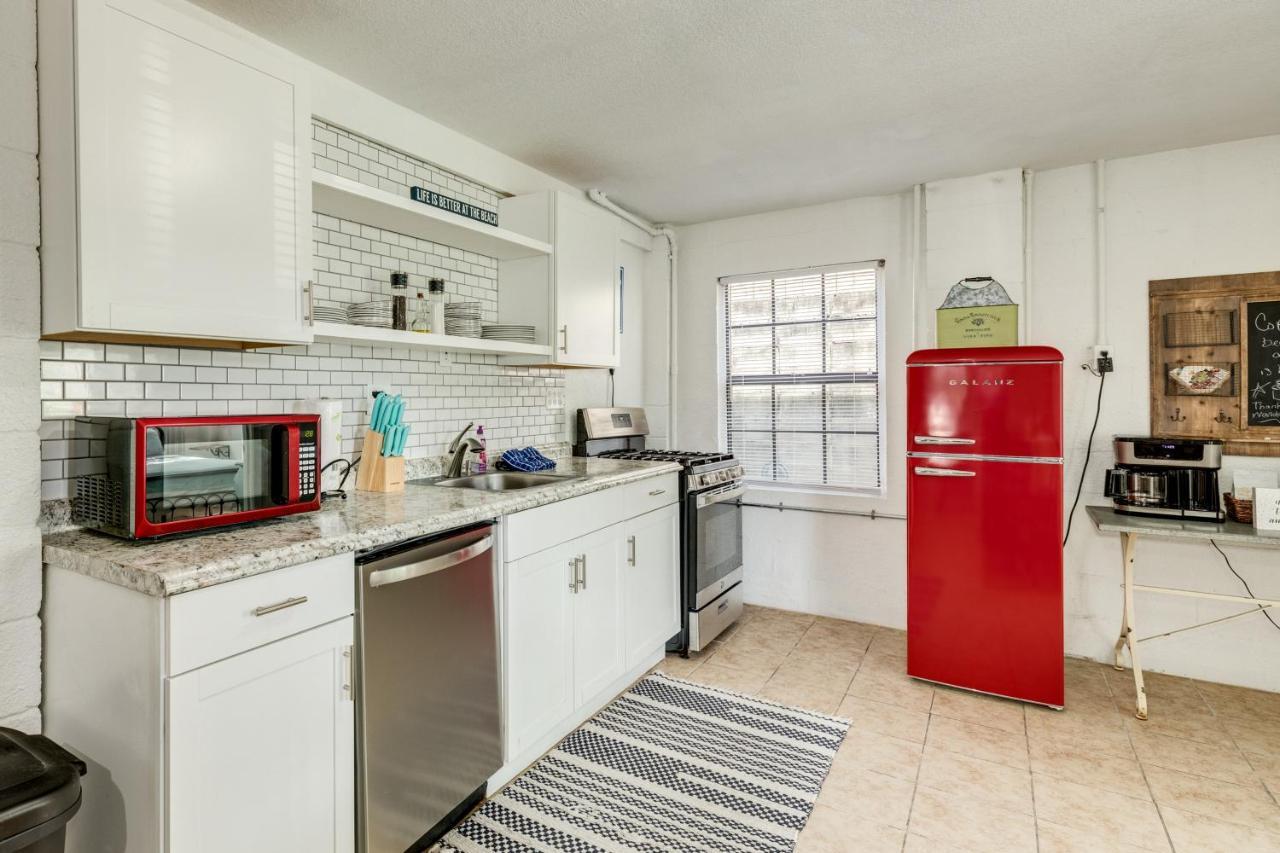 Peaceful Hideaway Villa Galveston Exterior photo
